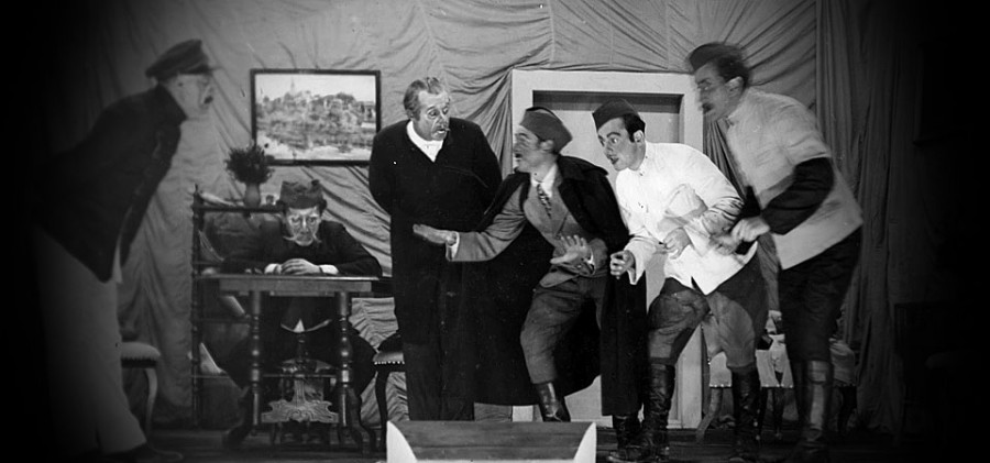 Premiere December 2, 1944 / Title of the original: Сумњиво лице
Director and Scenographer Lojze Potokar
Translator Josip Vidmar
Jerotije Pantić, district officer Lojze Potokar
Anđa, his wife Ema Starc
Marica, their daughter Draga Ahačič
Vića, distric clerk Jože Gale
Milislav, distric clerk Dušan Mevlja
Tasa, apprentice Stane Česnik
Đoka Jože Tiran
Aleksa Žunjić, district detective Nace Simončič
Gazda Spasa Franjo Kumer
Gazda Miladin Ivo Puhar
Josa, genderme Istok Tusulin
Stage manager Ivo Puhar
Prompter Ivanka Mežan